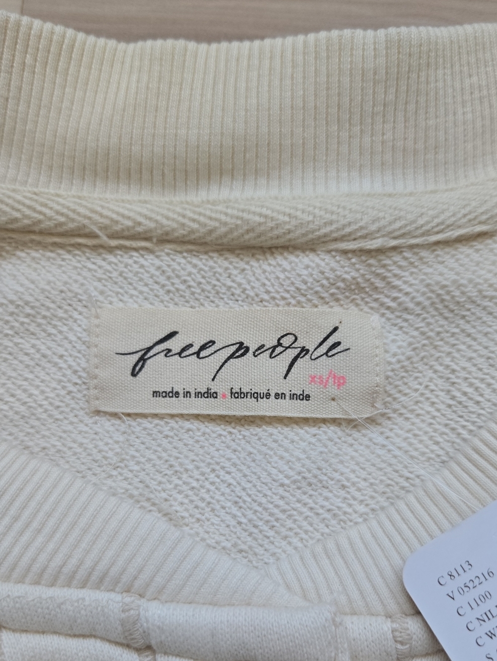 NWT Free People Fluttercape Sweatshirt, Nilla Cream, Size XS - Picture 3 of 5